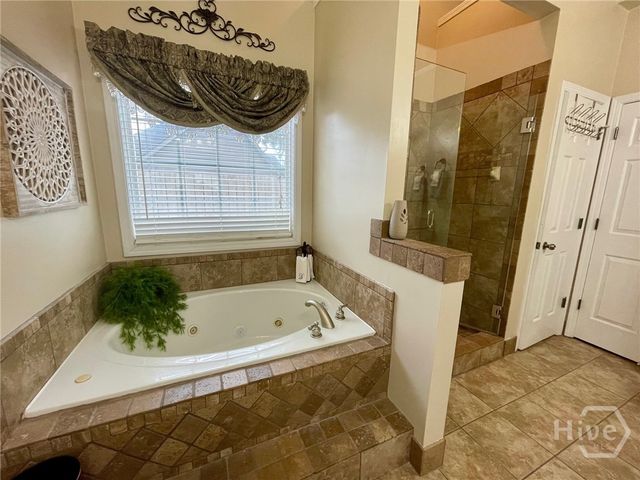 1605 Brooks Pointe Court, Lawrenceville, GA 30045
