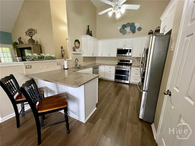 1605 Brooks Pointe Court, Lawrenceville, GA 30045