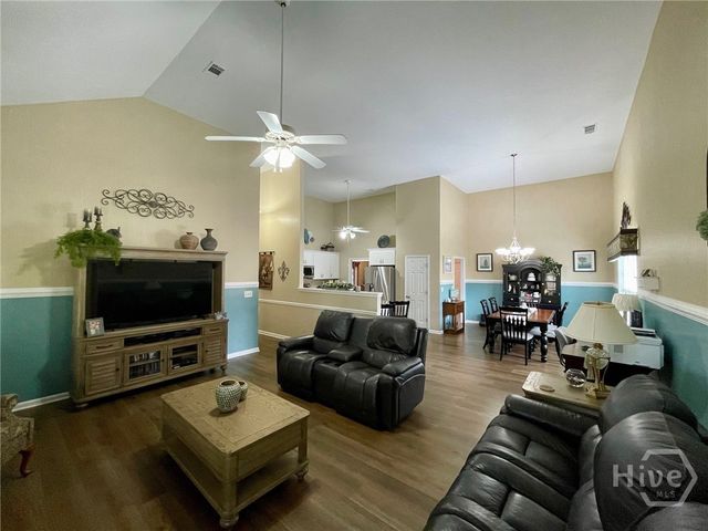 1605 Brooks Pointe Court, Lawrenceville, GA 30045