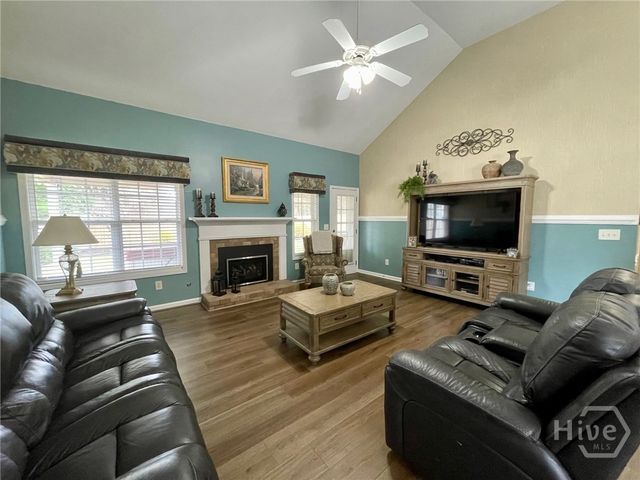 1605 Brooks Pointe Court, Lawrenceville, GA 30045