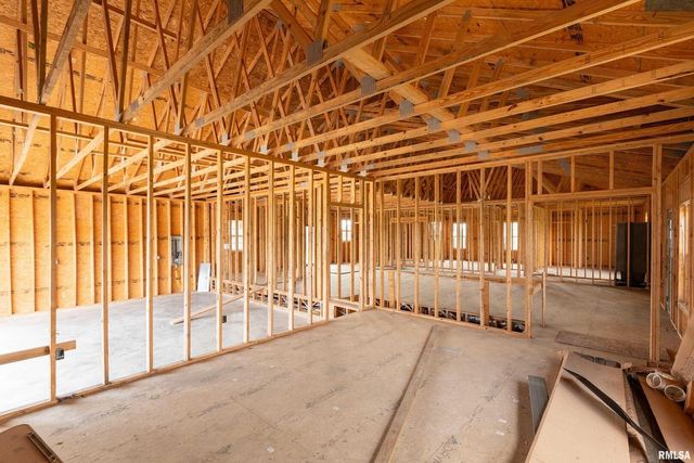 9975 Route 37, Goreville, IL 62939