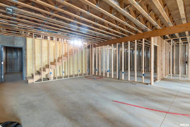 9975 Route 37, Goreville, IL 62939