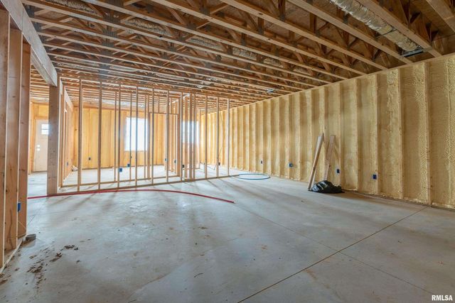 9975 Route 37, Goreville, IL 62939