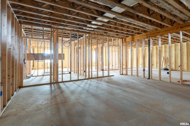 9975 Route 37, Goreville, IL 62939