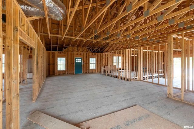 9975 Route 37, Goreville, IL 62939