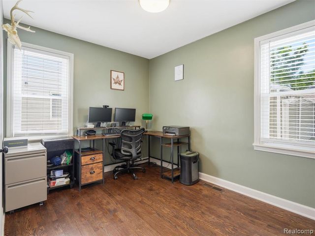 1514 S Wilson Avenue, Royal Oak, MI 48067
