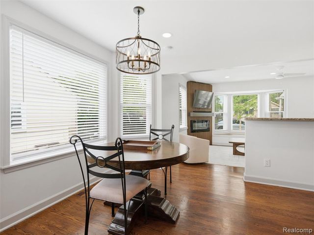 1514 S Wilson Avenue, Royal Oak, MI 48067