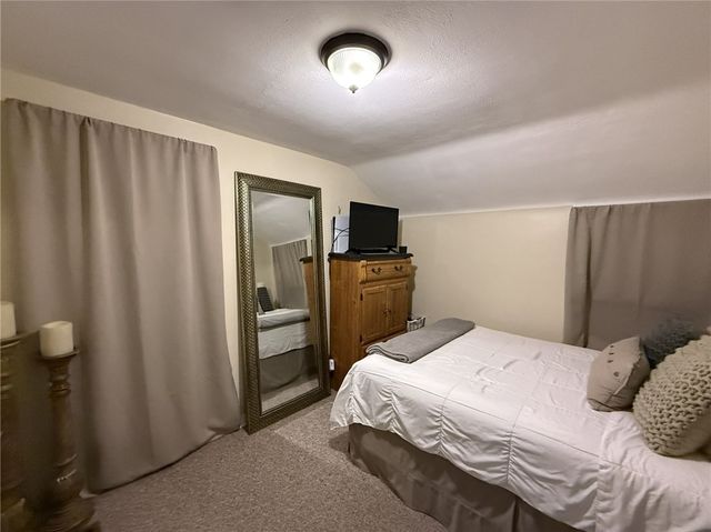 311 West Girard Boulevard, Tonawanda, NY 14217