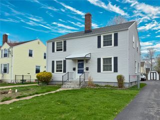 311 West Girard Boulevard, Tonawanda, NY 14217