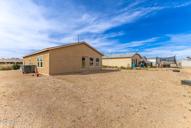 32017 N POPLAR Street, Wittmann, AZ 85361