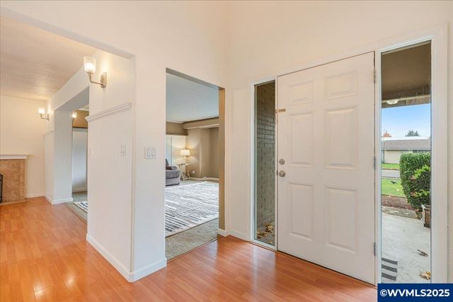 494 53rd Pl NE, Salem, OR 97317