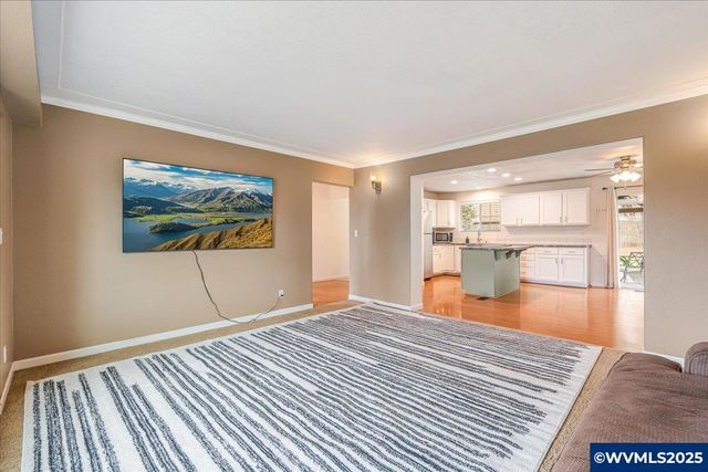 494 53rd Pl NE, Salem, OR 97317