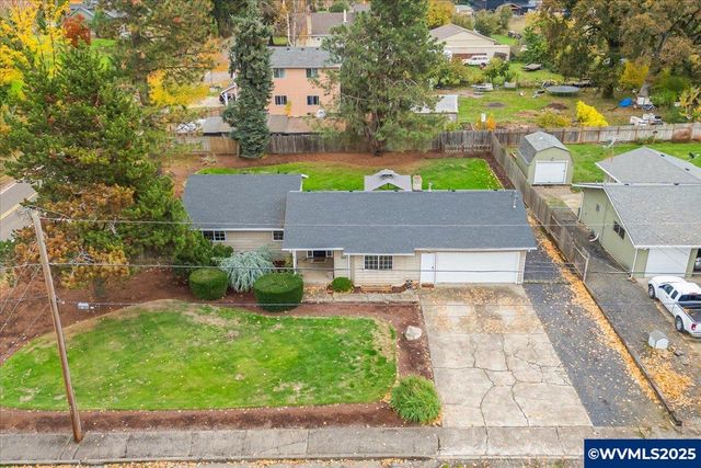 494 53rd Pl NE, Salem, OR 97317