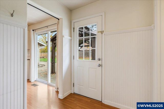 494 53rd Pl NE, Salem, OR 97317