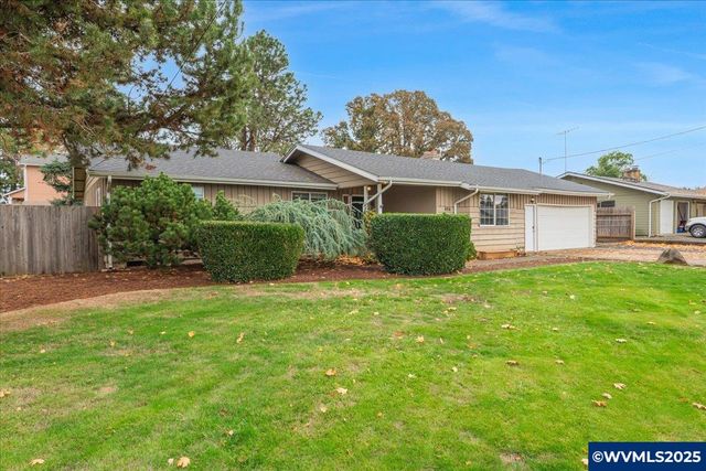 494 53rd Pl NE, Salem, OR 97317