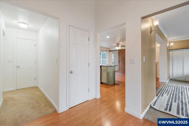 494 53rd Pl NE, Salem, OR 97317