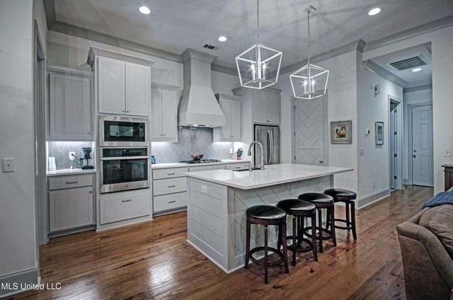 304 Morning Star Cove, Flowood, MS 39232