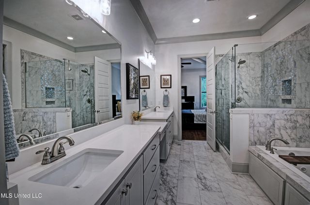 304 Morning Star Cove, Flowood, MS 39232