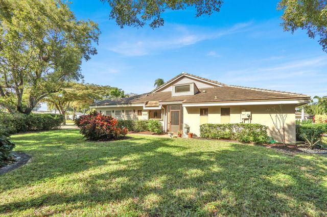 6965 Parisian Way, Lake Worth, FL 33467