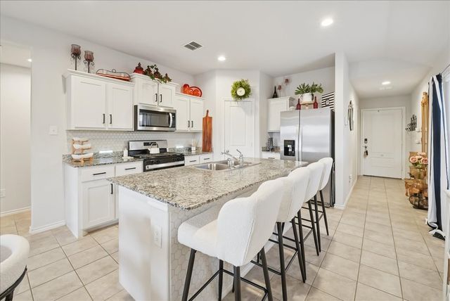 136 Greengate Drive, Boyd, TX 76023