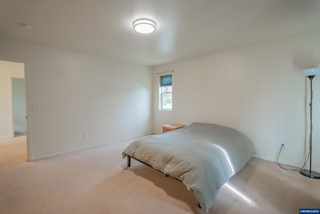 4726 Elk Run Dr SW, Albany, OR 97321