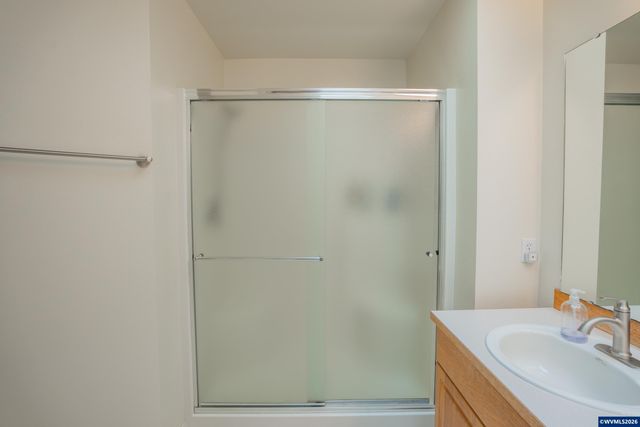 4726 Elk Run Dr SW, Albany, OR 97321