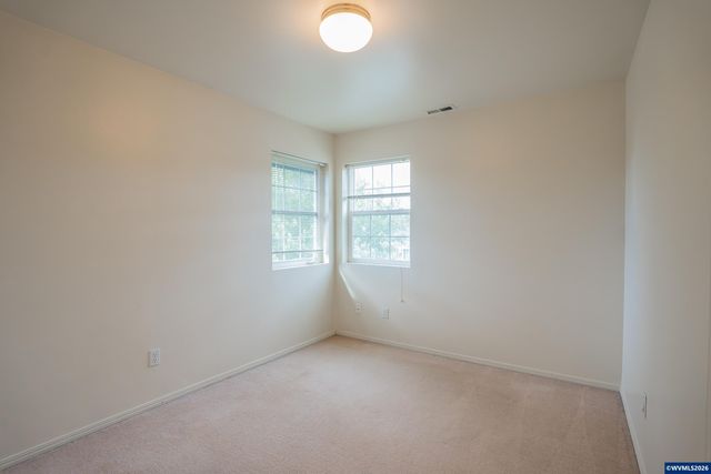 4726 Elk Run Dr SW, Albany, OR 97321
