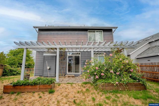 4726 Elk Run Dr SW, Albany, OR 97321