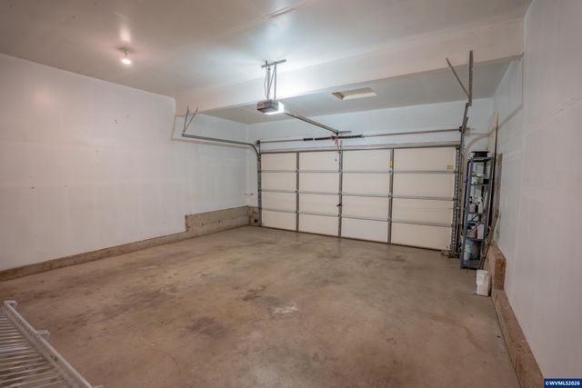 4726 Elk Run Dr SW, Albany, OR 97321