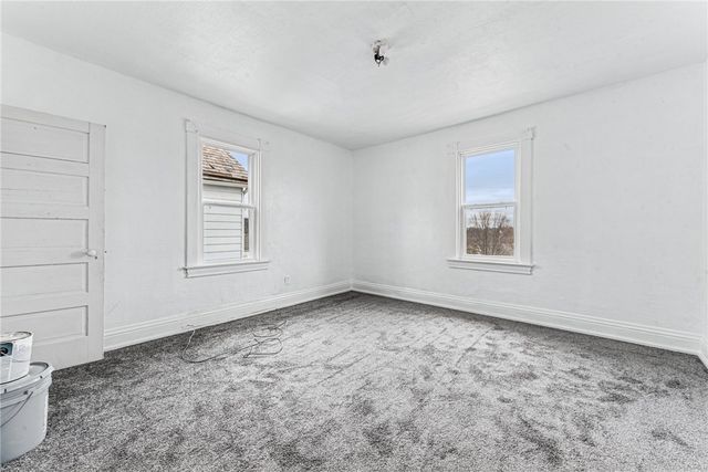 536 CONRAD AVE, N Charleroi, PA 15022