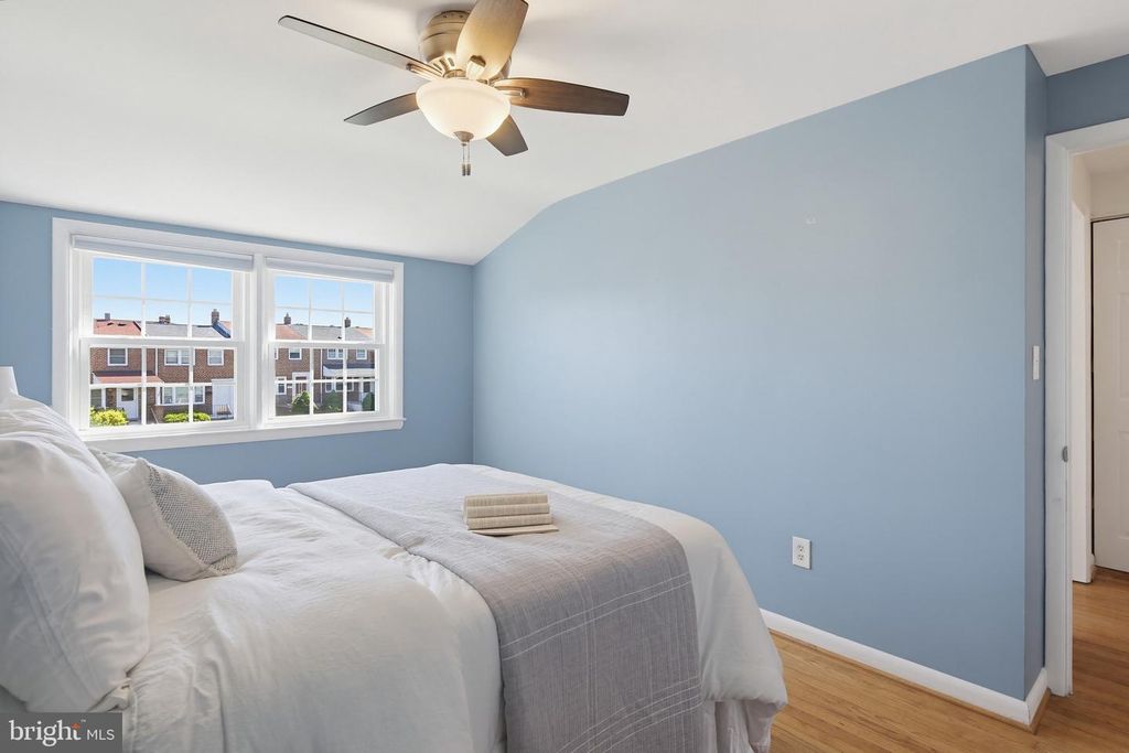 Image 16 of property listing at 1163 LINDEN AVE, Baltimore, MD 21227