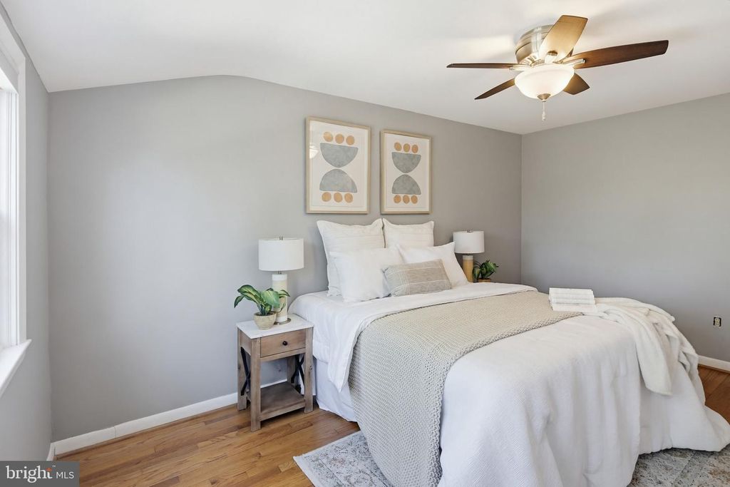 Image 22 of property listing at 1163 LINDEN AVE, Baltimore, MD 21227