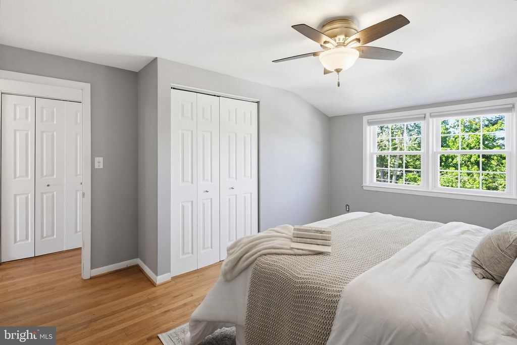 Image 23 of property listing at 1163 LINDEN AVE, Baltimore, MD 21227