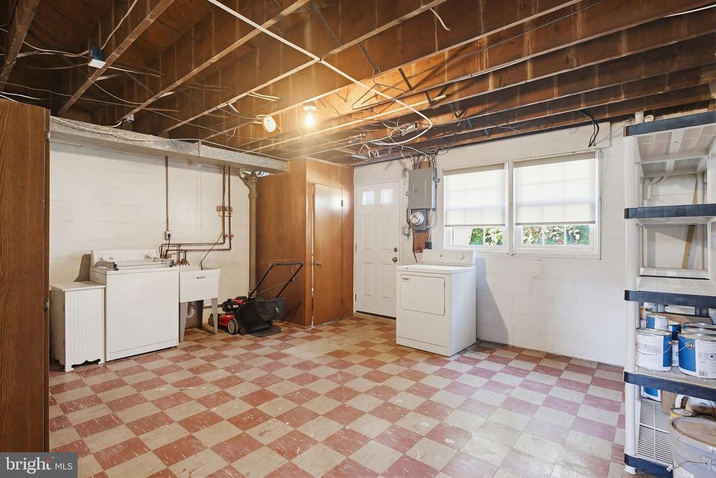 Image 29 of property listing at 1163 LINDEN AVE, Baltimore, MD 21227