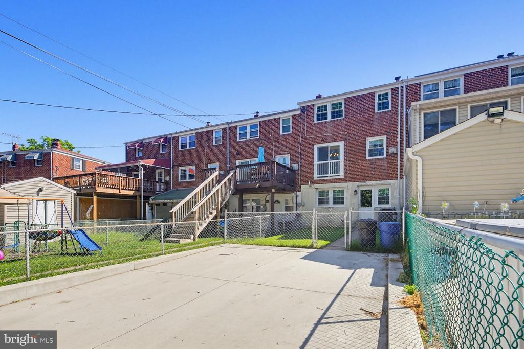 Image 30 of property listing at 1163 LINDEN AVE, Baltimore, MD 21227