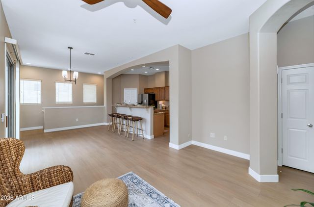 42424 N GAVILAN PEAK Parkway 9206, Anthem, AZ 85086