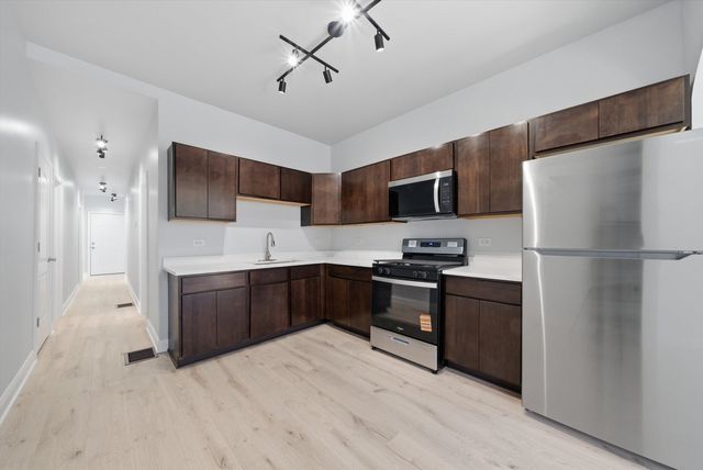 541 N Lawndale Avenue 2, Chicago, IL 60624