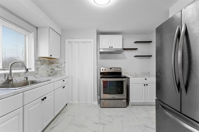 11560 Christy Street, Detroit, MI 48205