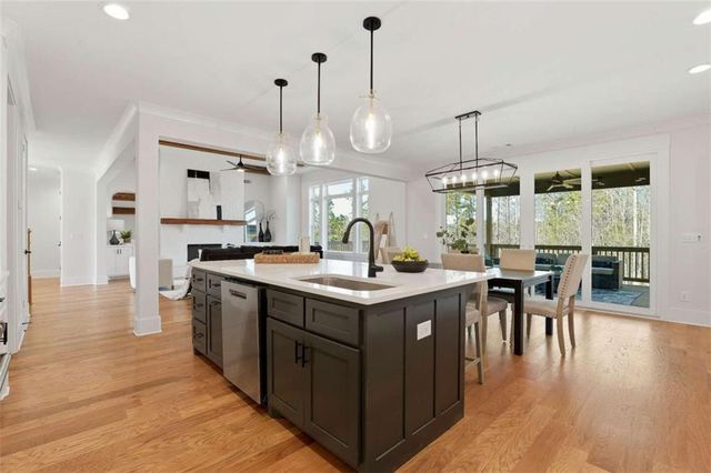 119 Fernbank Way, Newnan, GA 30265