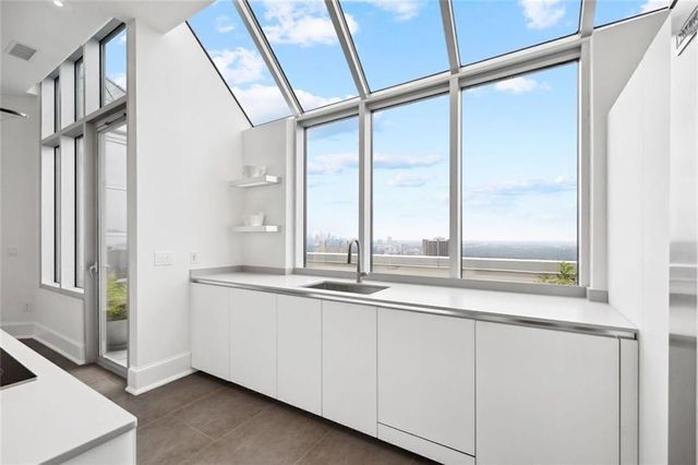 2828 Peachtree NW Road P 3300, Atlanta, GA 30305