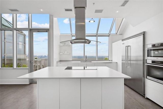 2828 Peachtree NW Road P 3300, Atlanta, GA 30305