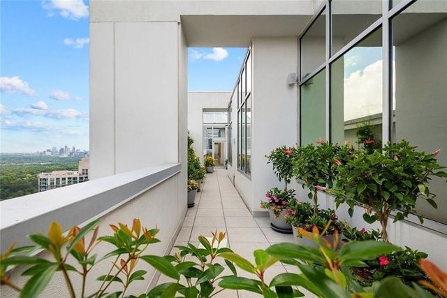 2828 Peachtree NW Road P 3300, Atlanta, GA 30305