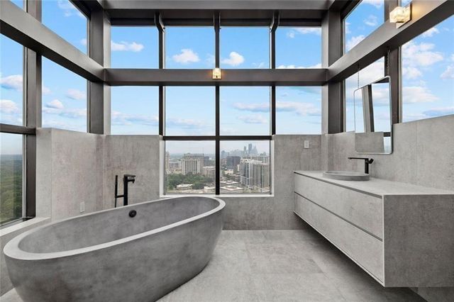 2828 Peachtree NW Road P 3300, Atlanta, GA 30305