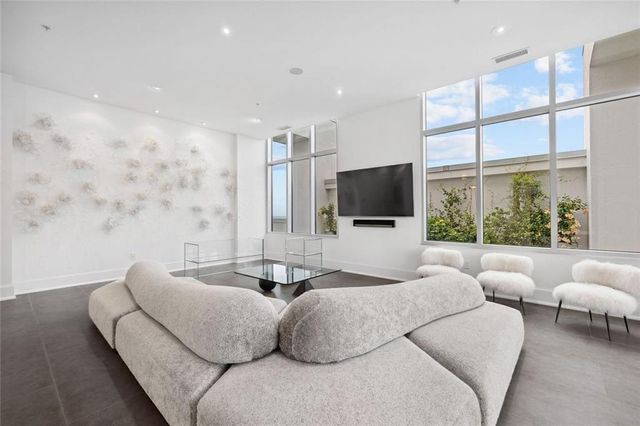 2828 Peachtree NW Road P 3300, Atlanta, GA 30305