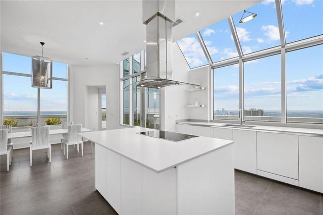 2828 Peachtree NW Road P 3300, Atlanta, GA 30305