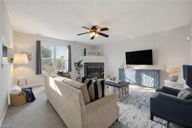 9558 18th Bay ST, Norfolk, VA 23518