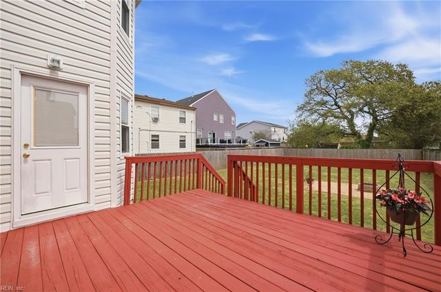 9558 18th Bay ST, Norfolk, VA 23518