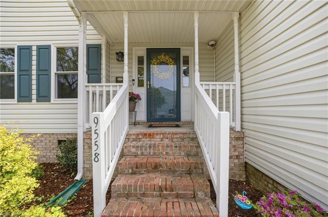 9558 18th Bay ST, Norfolk, VA 23518