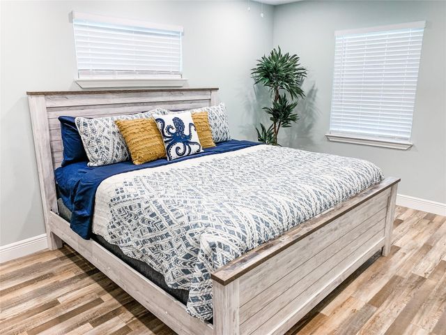 246 Seagull, Sargent, TX 77414