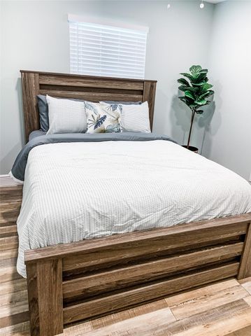 246 Seagull, Sargent, TX 77414